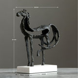 Taille statue cheval modern