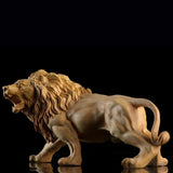 Lion sculpté en bois