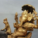 Zoom tête Ganesh éléphant statue