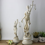 Duo statues de la justice