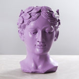statue grecque violette.